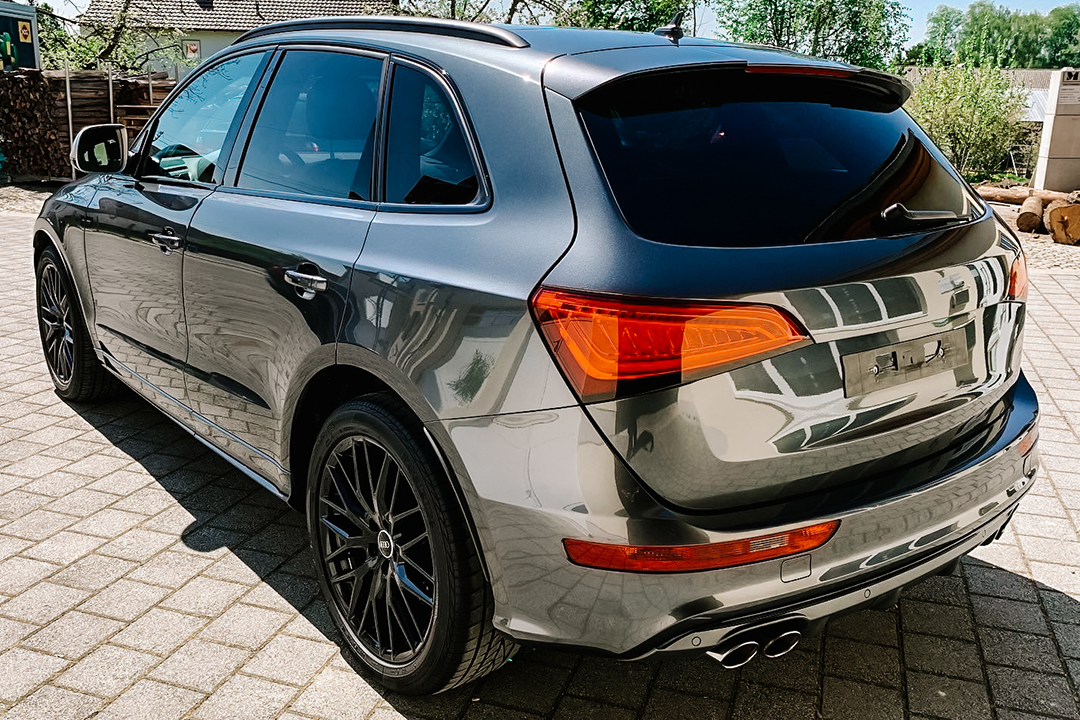 Audi SQ5 hinten